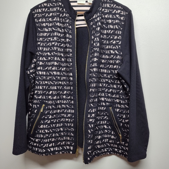 Chico's Zenergy Lace Jacket Women Size 3 (XL) Black Pink Full Zip Fall Casual - Picture 2 of 11